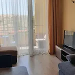 Vp Kristal Апартаменти Несебир